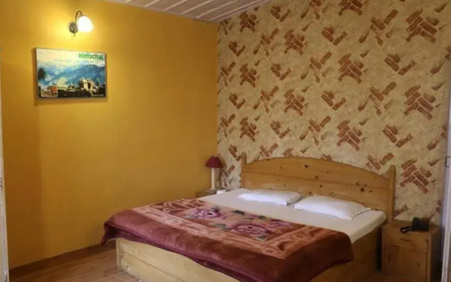 The Royale Oaks A HeritageHotel