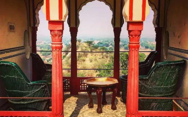 Fort Madhogarh