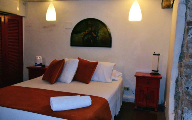 Hotel Calamari