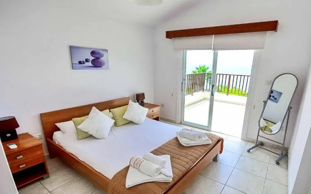 Villa Castania