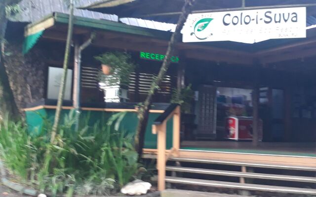 Отель Colo-I-Suva Rainforest Eco Resort Вити-Леву вид на фасад