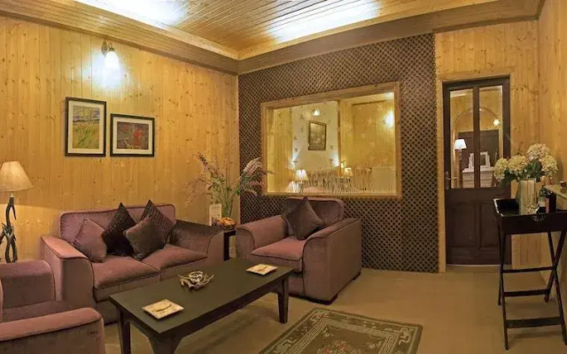 Hotel Nedous