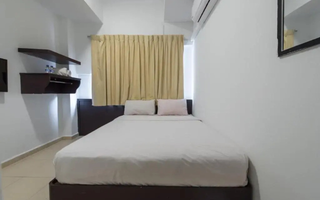 Hollitel Hotel