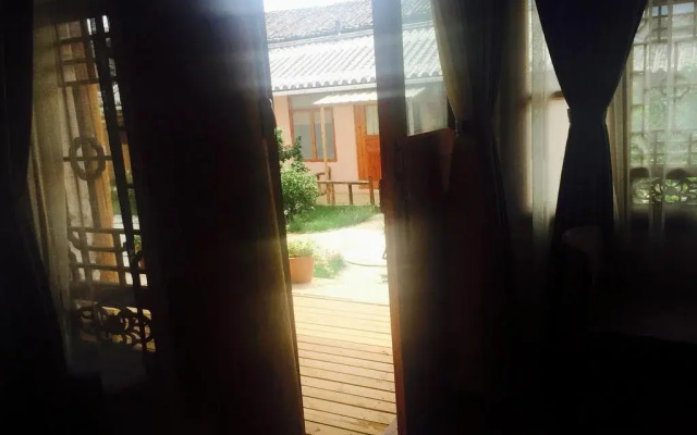 Lijiang Country Lodge