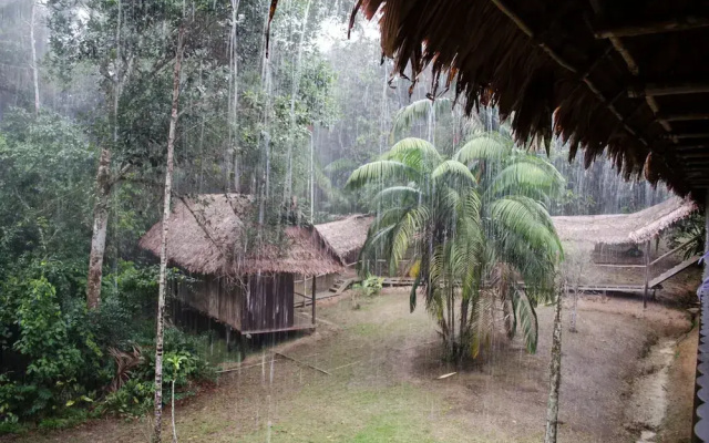 ExplorNapo Lodge