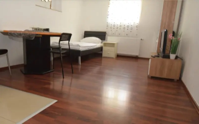 AB Apartment 12