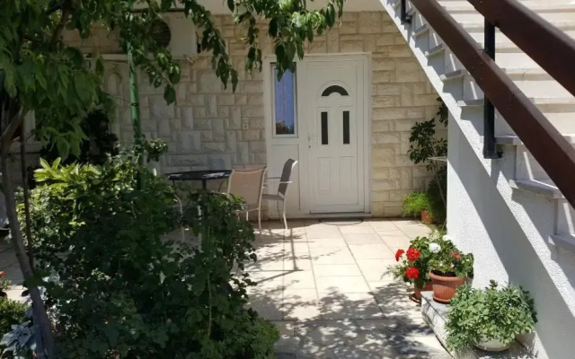 Apartment Knežević 2