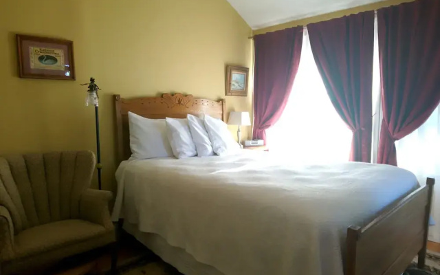 Fig Street Inn