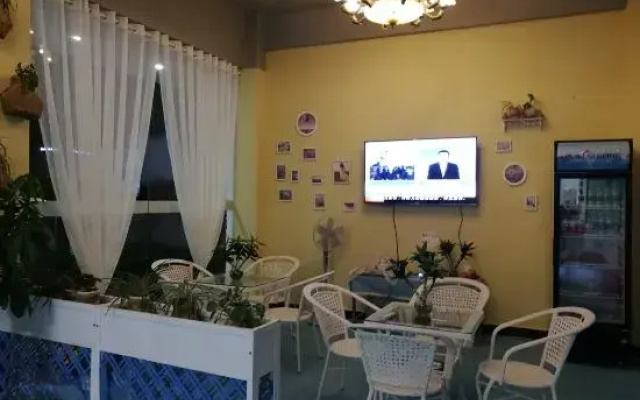 Juxianzhuang Hotel (Yangshuo Shili Gallery)