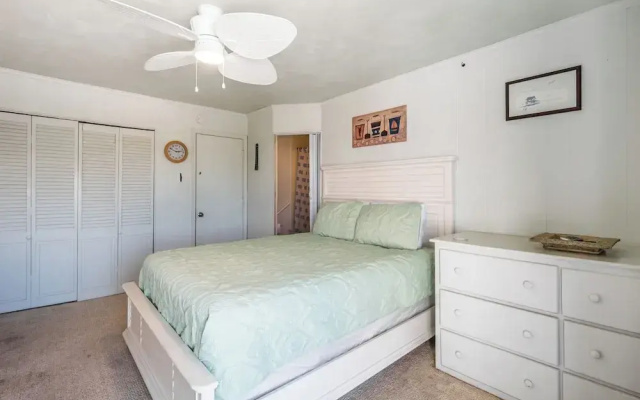 S.O.B. (Sweet Ol' Bill) by Topsail Realty