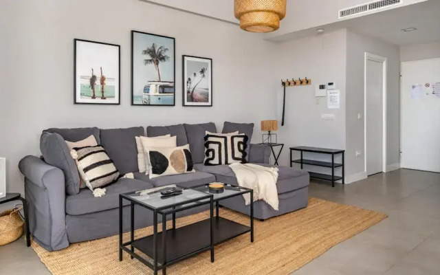 Top-floor Apartment With Pool Ref 20