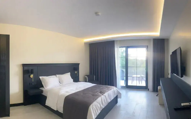 The Reference Club Restaurant & Accommodation