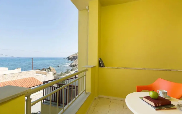 Glaros Beach Apartments