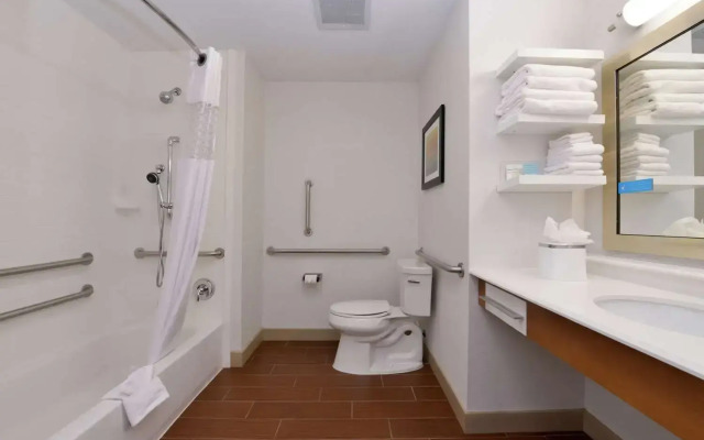 Hampton Inn and Suites Lonoke
