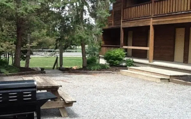 The Cedar Lodge