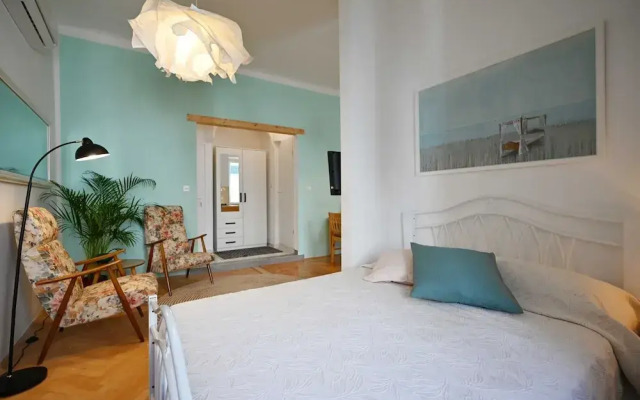 Sweet and Winding Centre Lodge