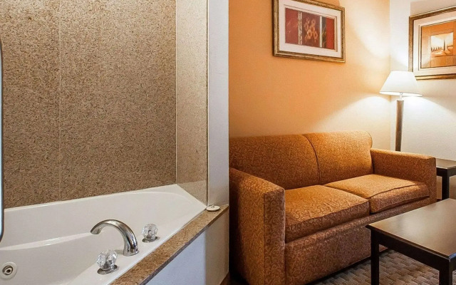Comfort Suites Jackson-Cape Girardeau