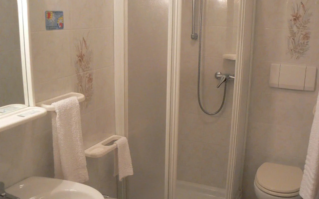 Hotel & Appartamenti Al Larice