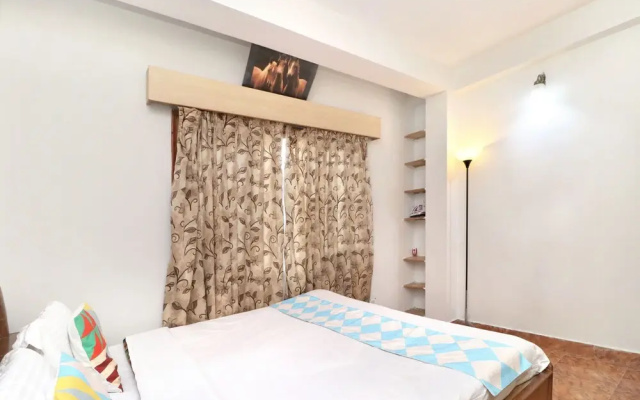 OYO 16558 HOME Cozy 2BHK Valley View ISBT Shimla