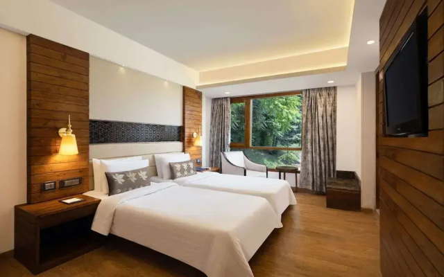 Golden Tulip Srinagar