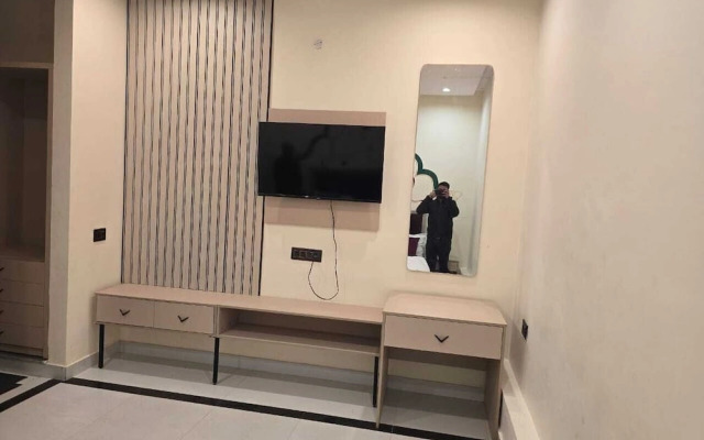 Hotel Shravan Royal Inn
