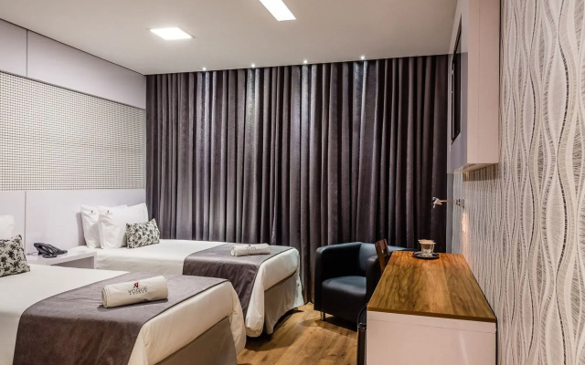 Vox Hotel