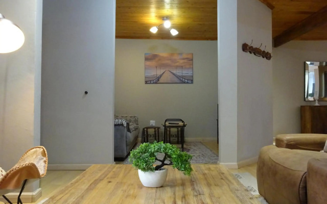 Oasis Guesthouse