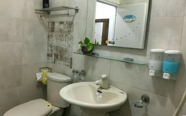 Jilufugan B&B