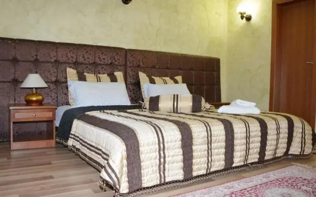 Ora Hotel Pristina
