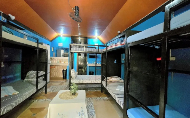 Adriana's Place Tropical Guesthouse