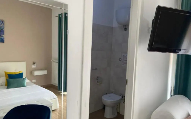 Juna's Guest House