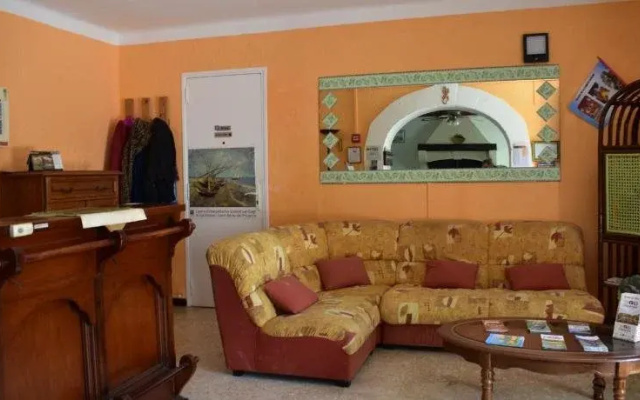Hotel De La Caume