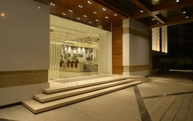 Genesis Hotel Near Mumbai Airport