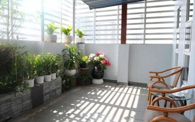 Thuy Sakura Hotel & Serviced Apartment вид на фасад