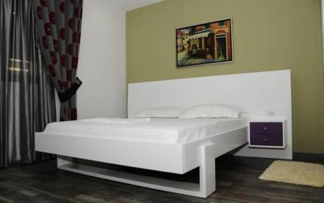 Tirana Hotel Ksamil Ксамил комната для гостей