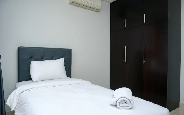 Luxury 2BR at The Empyreal Condominium Epicentrum Apartment