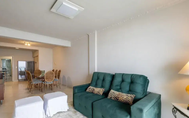 Apt w/ Balcony and Oceanfront View in BC - Ipc0901