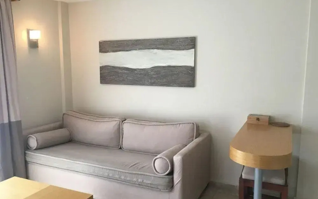 Villanaz Apart Hotel
