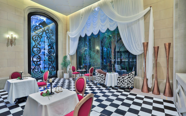 Meet the designer hotel