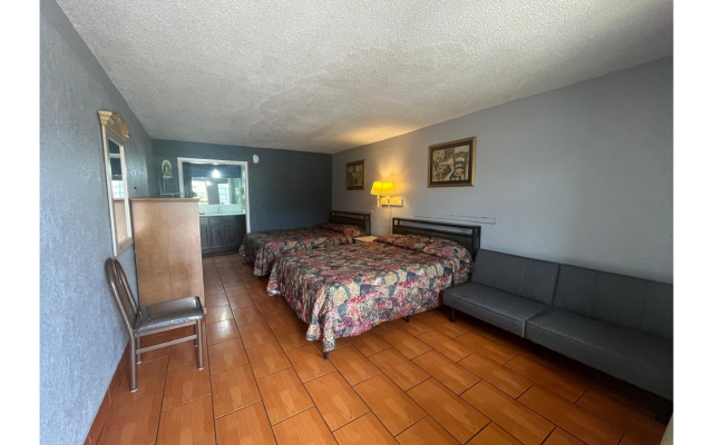 La Posada Inn By OYO Brownsville