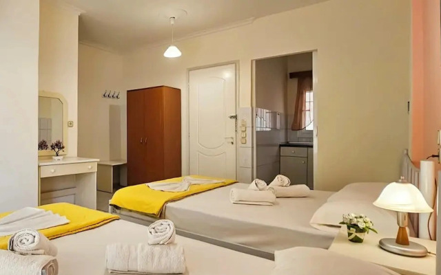 Chariclia Hotel
