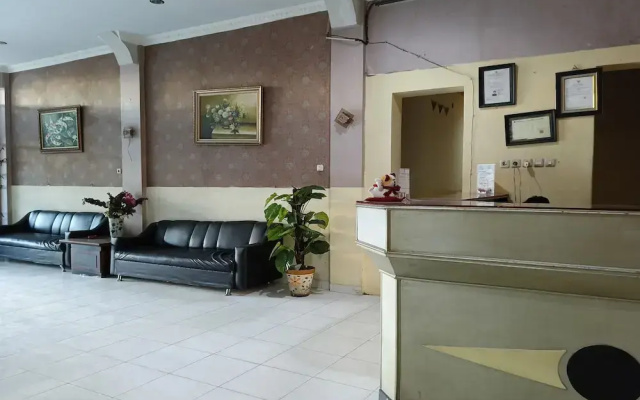 Hotel O Homestay Ananda Luwuk