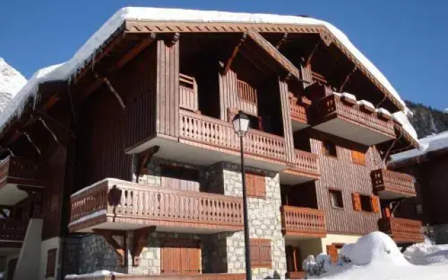 Apartment Bien decoré duplex / mezzanine avec balcon