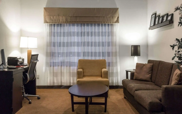 Rodeway Inn Austell Six Flags