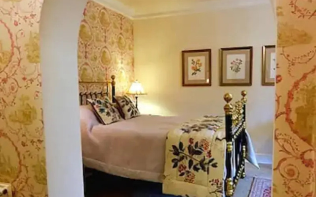 Pale Hall Hotel