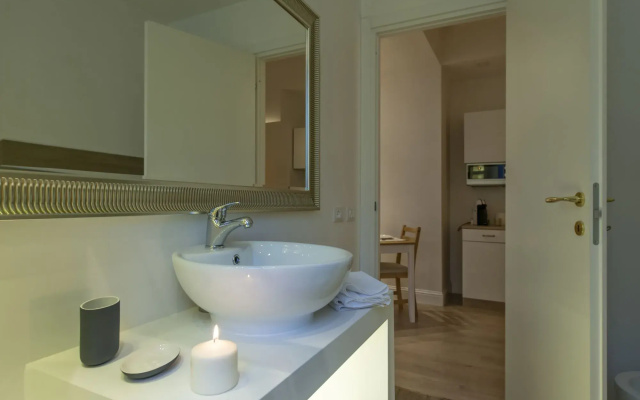 Aruna Suites