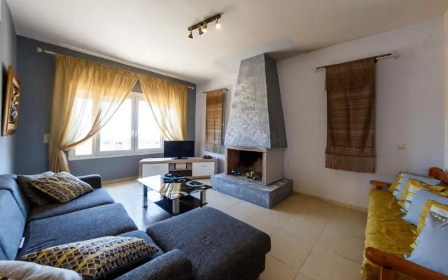 Dimitras House