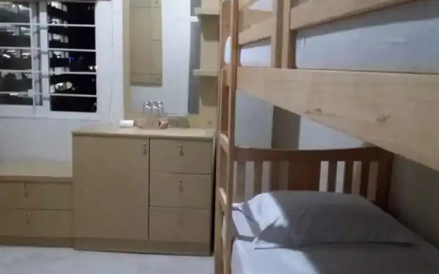 Ahira Guesthouse