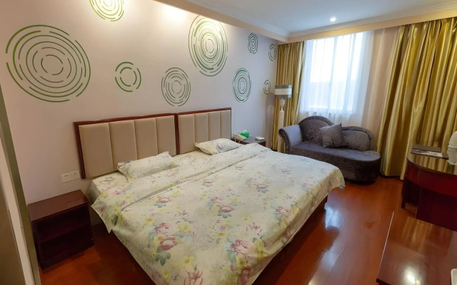 GreenTree Inn ZhenJiang Jurong New Bus Station Express Hotel