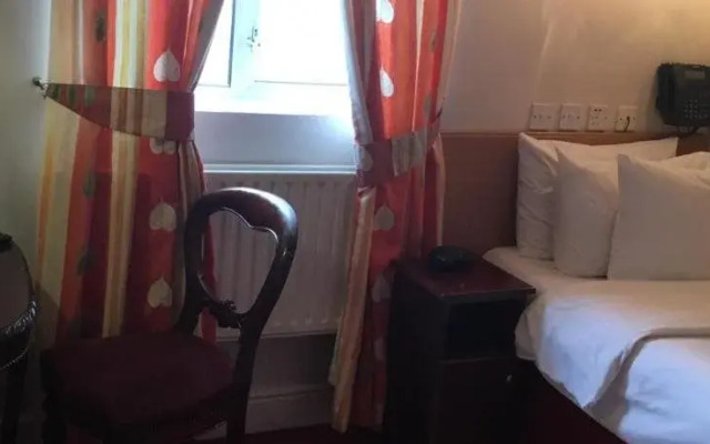Leeson Bridge Guesthouse